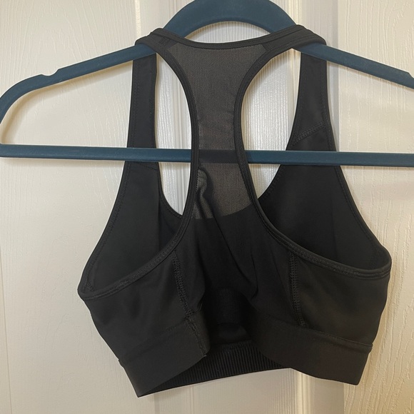 Adidas Mesh Sports Bra Small - Picture 2 of 3